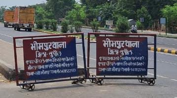 80 बोतल दिलवाले शराब समेत एक तस्कर को किया गिरफ्तार, भेजा जेल।