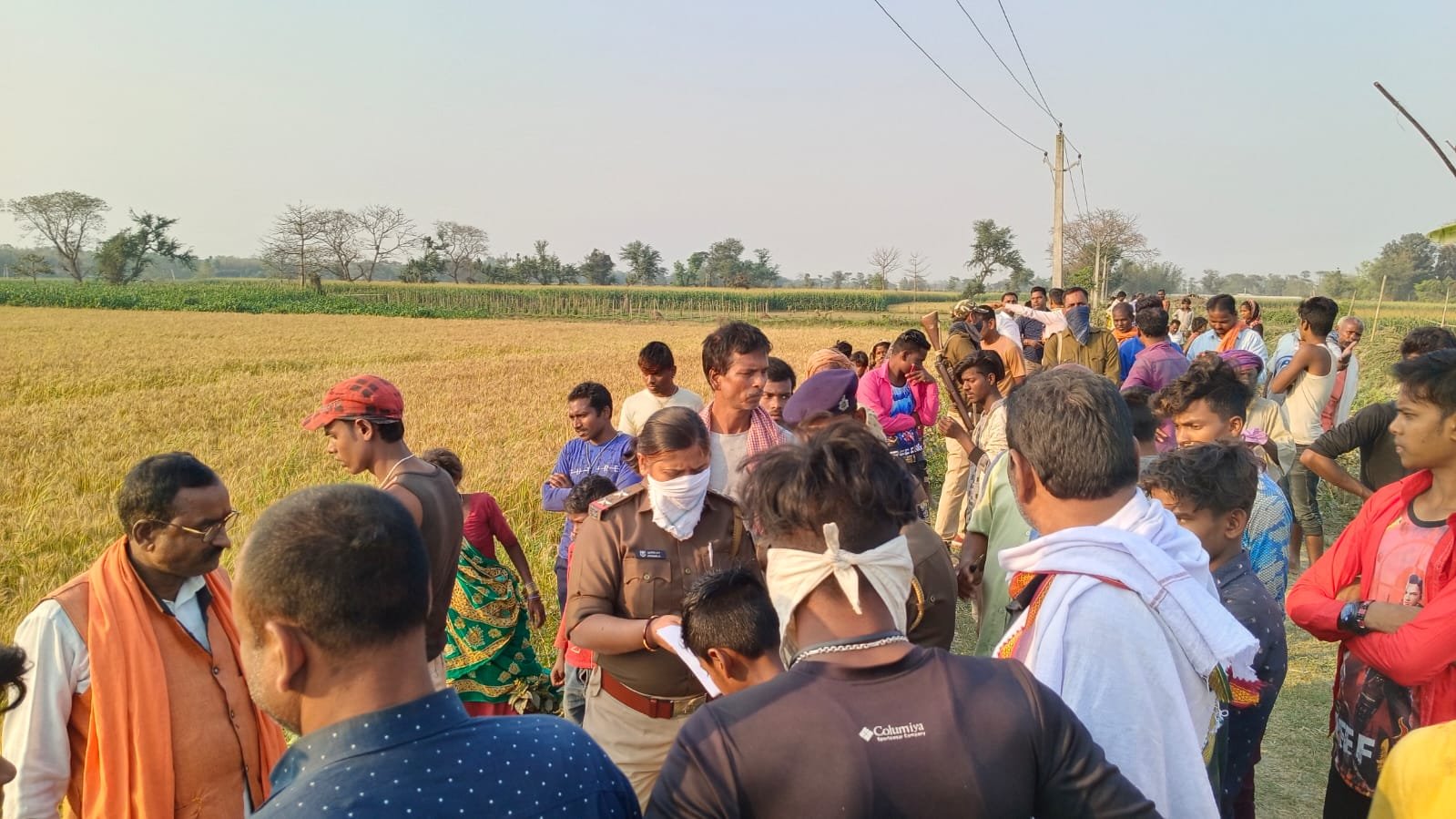 मवेसी चराने गए युवक की करेंट लगने से हुई मौत,परिजनों में कोहराम।।