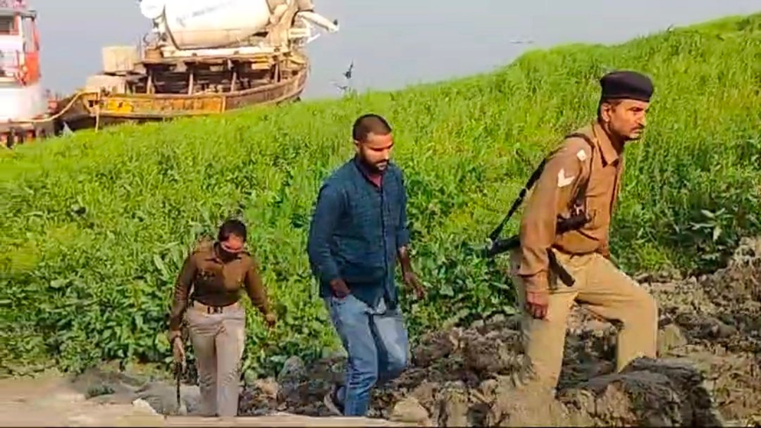 औद्योगिक प्रक्षेत्र थानान्तर्गत गंगा दियारा क्षेत्र में फायरिंग मामले में 02 गिरफ्तार।