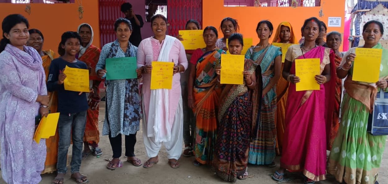 विश्व मासिक धर्म स्वच्छता दिवस के उपलक्ष्य में पिरामल फाउण्डेशन के गांधी फेलो द्वारा _ गतिविधियों द्वारा किया गया कई जागरूकता कार्यक्रम का आयोजन।