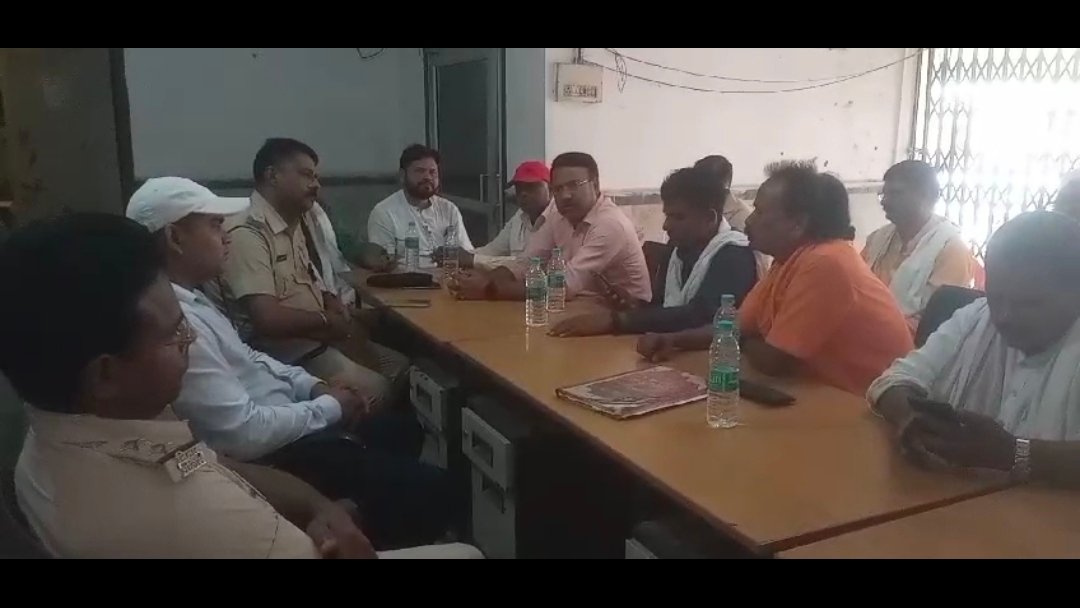 बक्सर में बकरीद और गंगा आरती में शांती व्यवस्था को लेकर हुई बैठक