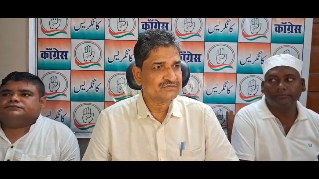 – 72 घंटे से बिजली आपूर्ति बाधित, सांसद ने प्रेस कांफ्रेंस कर अविलंब बिजली सेवा बहाल करने की किया मांग।